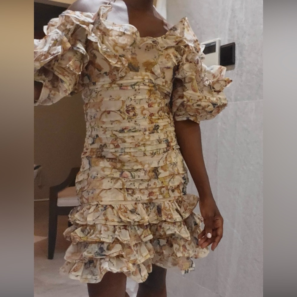 Dress - Picture 7 of 8